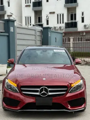 Mercedes-Benz C300 Base 4Matic Sedan AWD (2.0L 4cyl 7A) 2016 Red