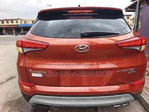 Hyundai Tucson Limited AWD 2017 Red