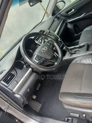 Toyota Camry 2017