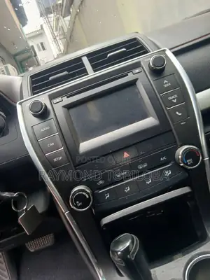 Toyota Camry 2017