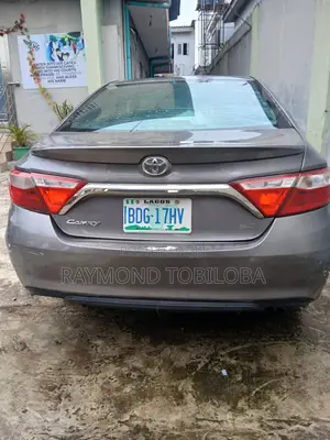 Toyota Camry 2017