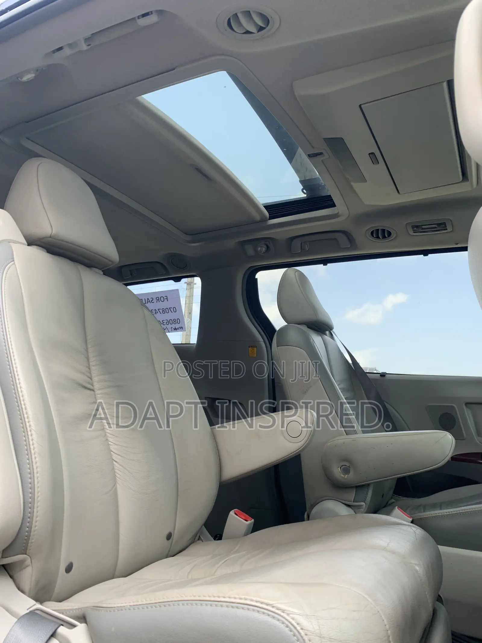 Toyota Sienna 2012 Black