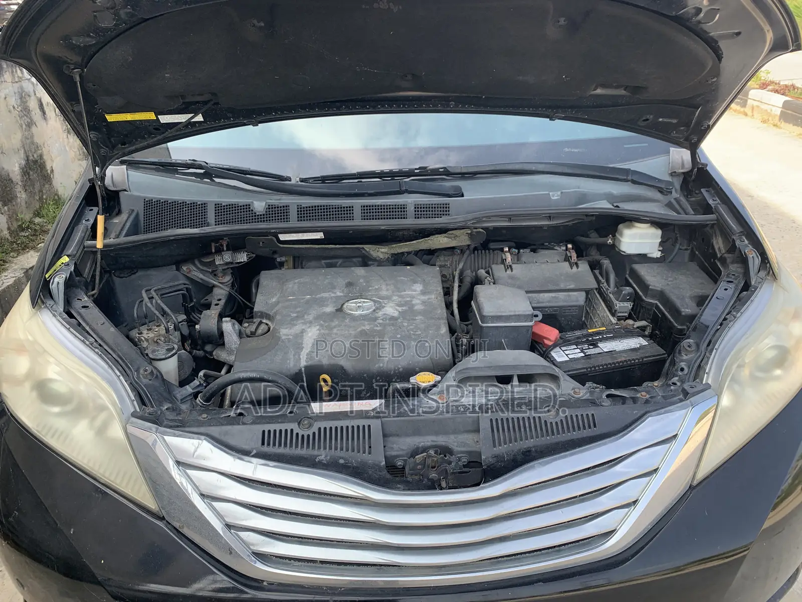 Toyota Sienna 2012 Black