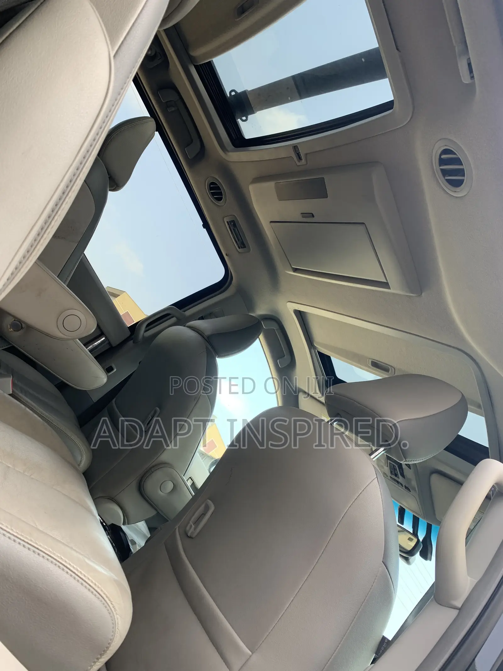 Toyota Sienna 2012 Black
