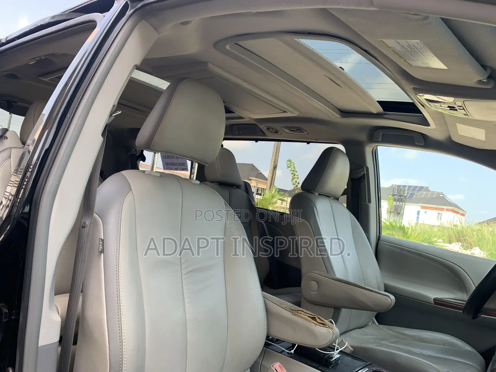 Toyota Sienna 2012 Black
