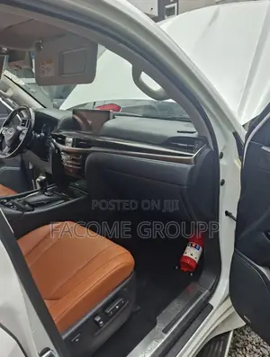 Lexus LX 570 (5 seats) AWD 2020 White