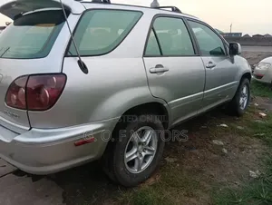Lexus RX 300 2WD 2000 Silver