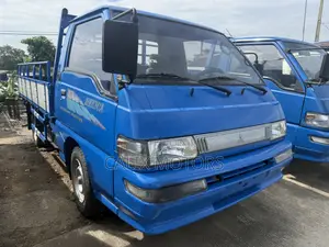 Foreign Used Mitsubishi L300 Pick-Up Mini Truck.