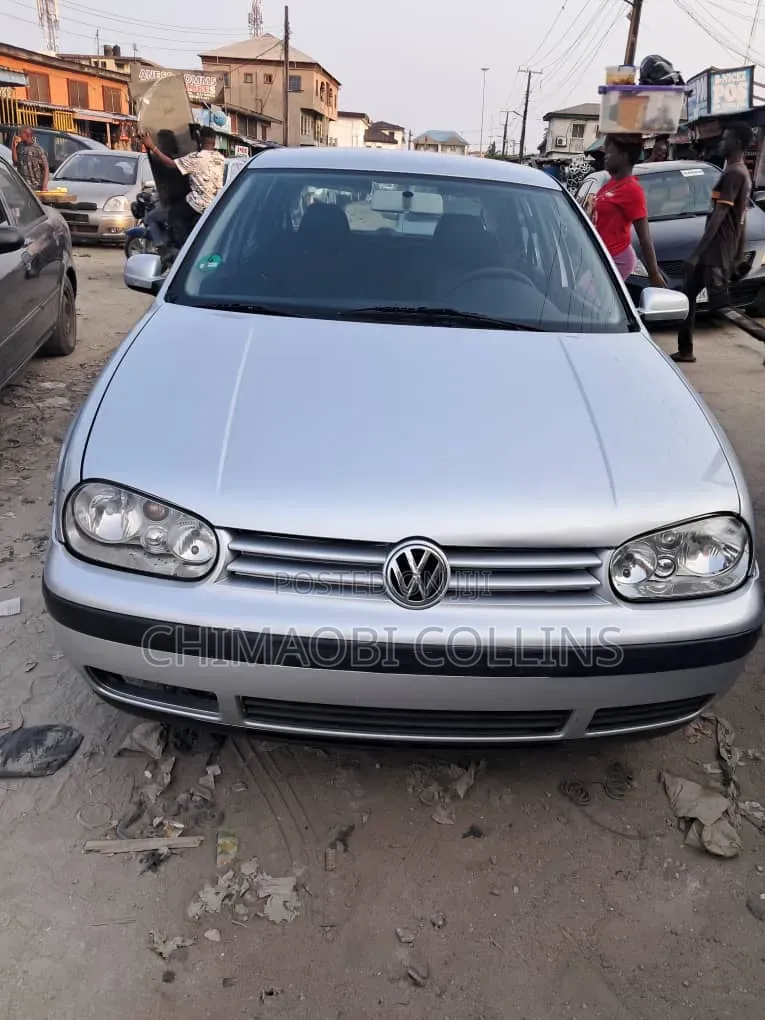 Volkswagen Golf 2005 Silver