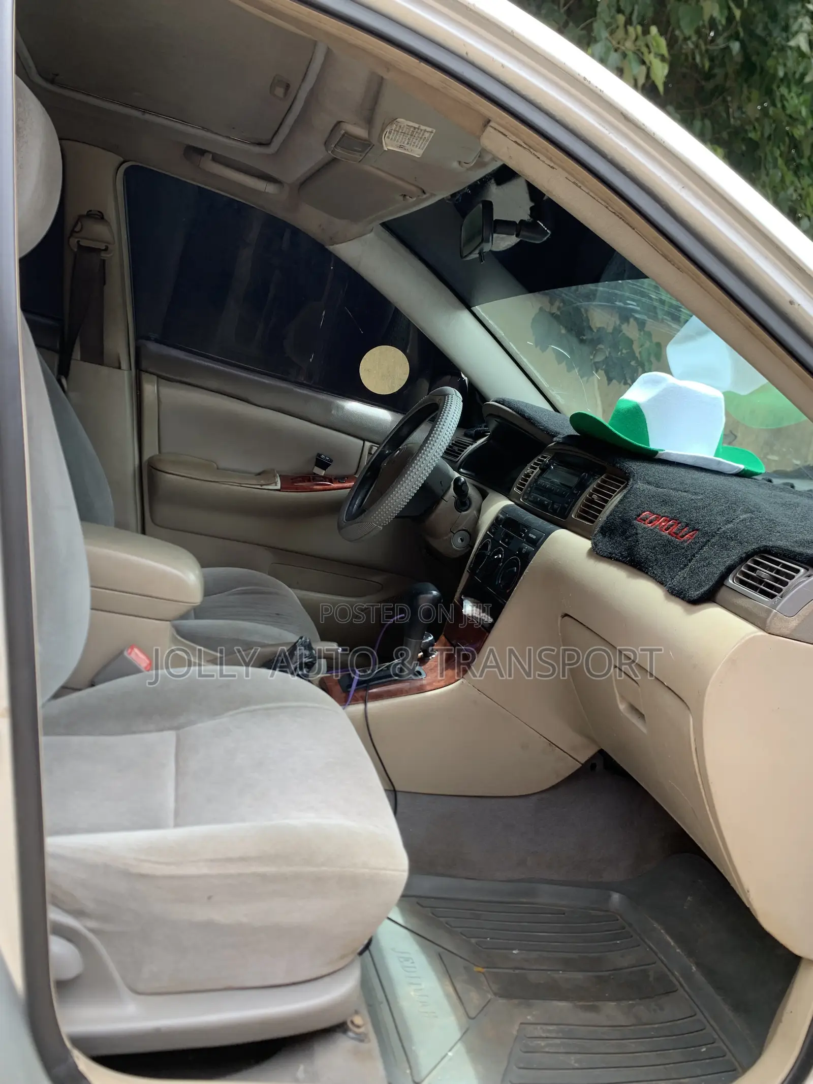 Toyota Corolla LE 2004 Silver
