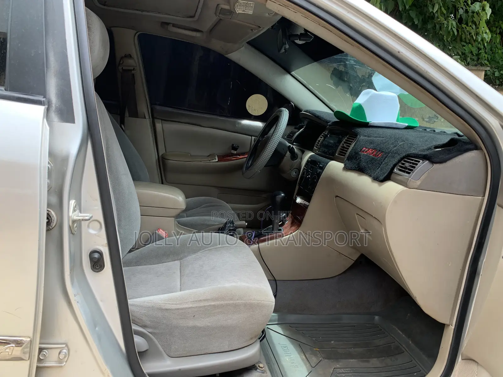 Toyota Corolla LE 2004 Silver