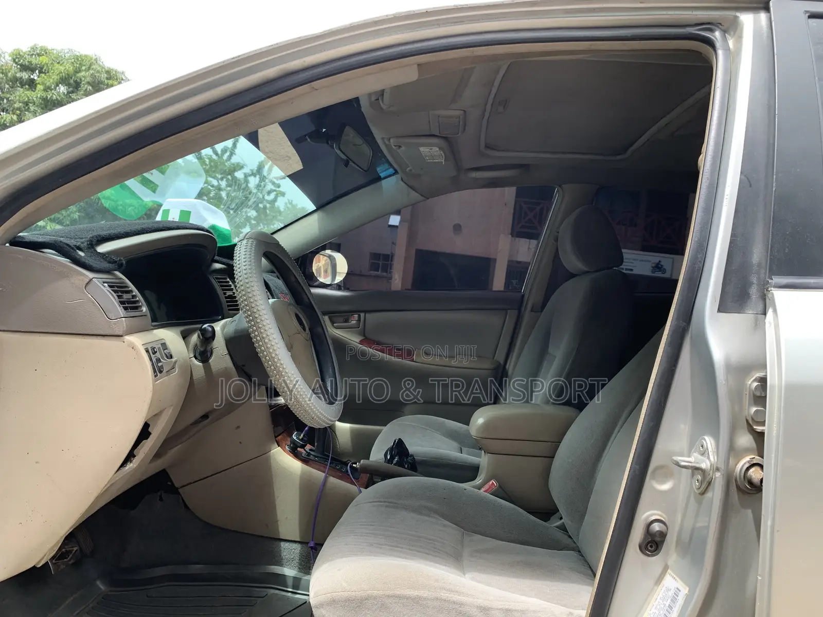 Toyota Corolla LE 2004 Silver