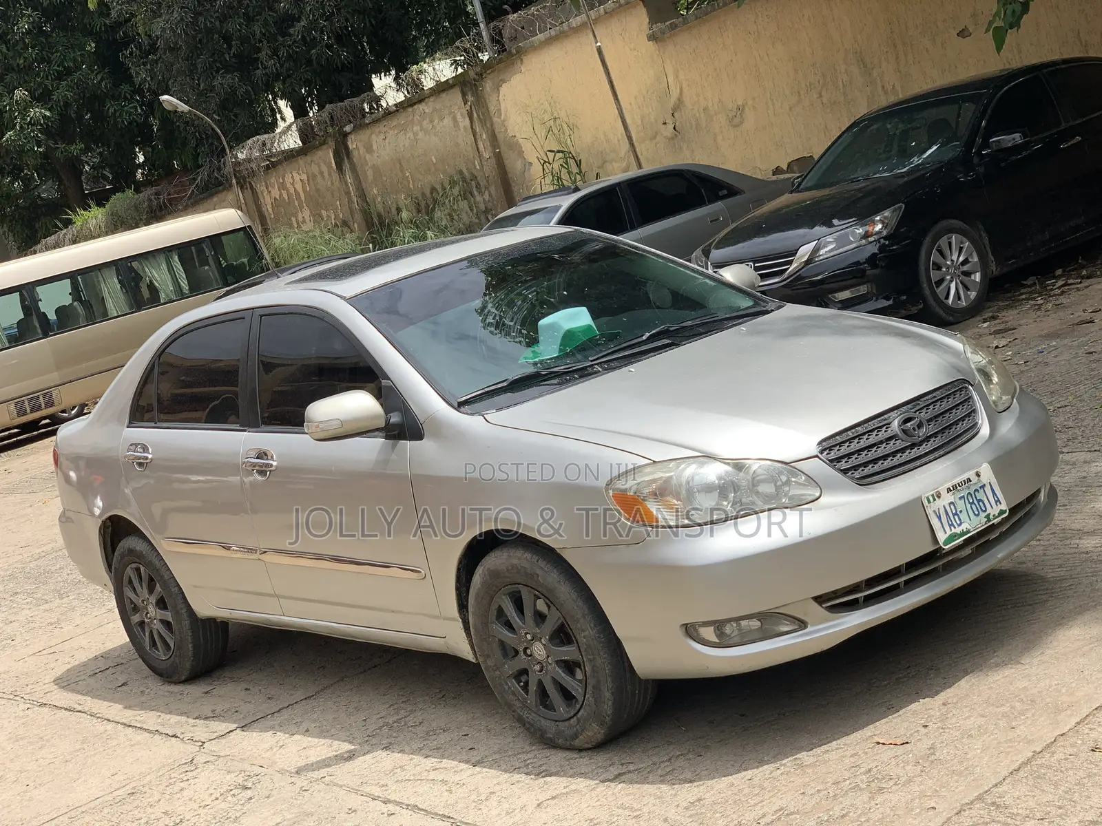 Toyota Corolla LE 2004 Silver