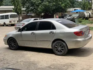 Toyota Corolla LE 2004 Silver