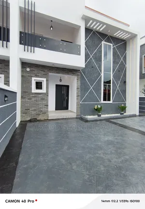3bdrm Duplex in Rayfield Estate, Akobo for sale
