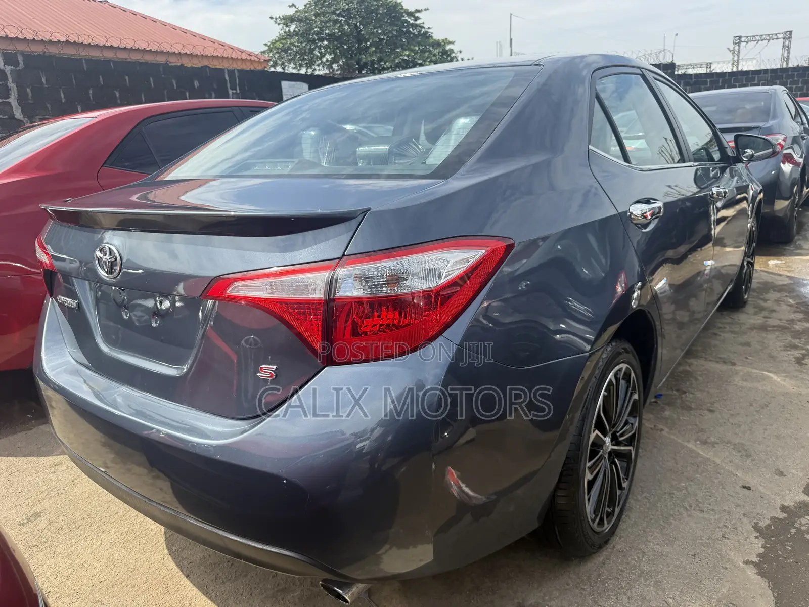 Toyota Corolla 2015 Gray