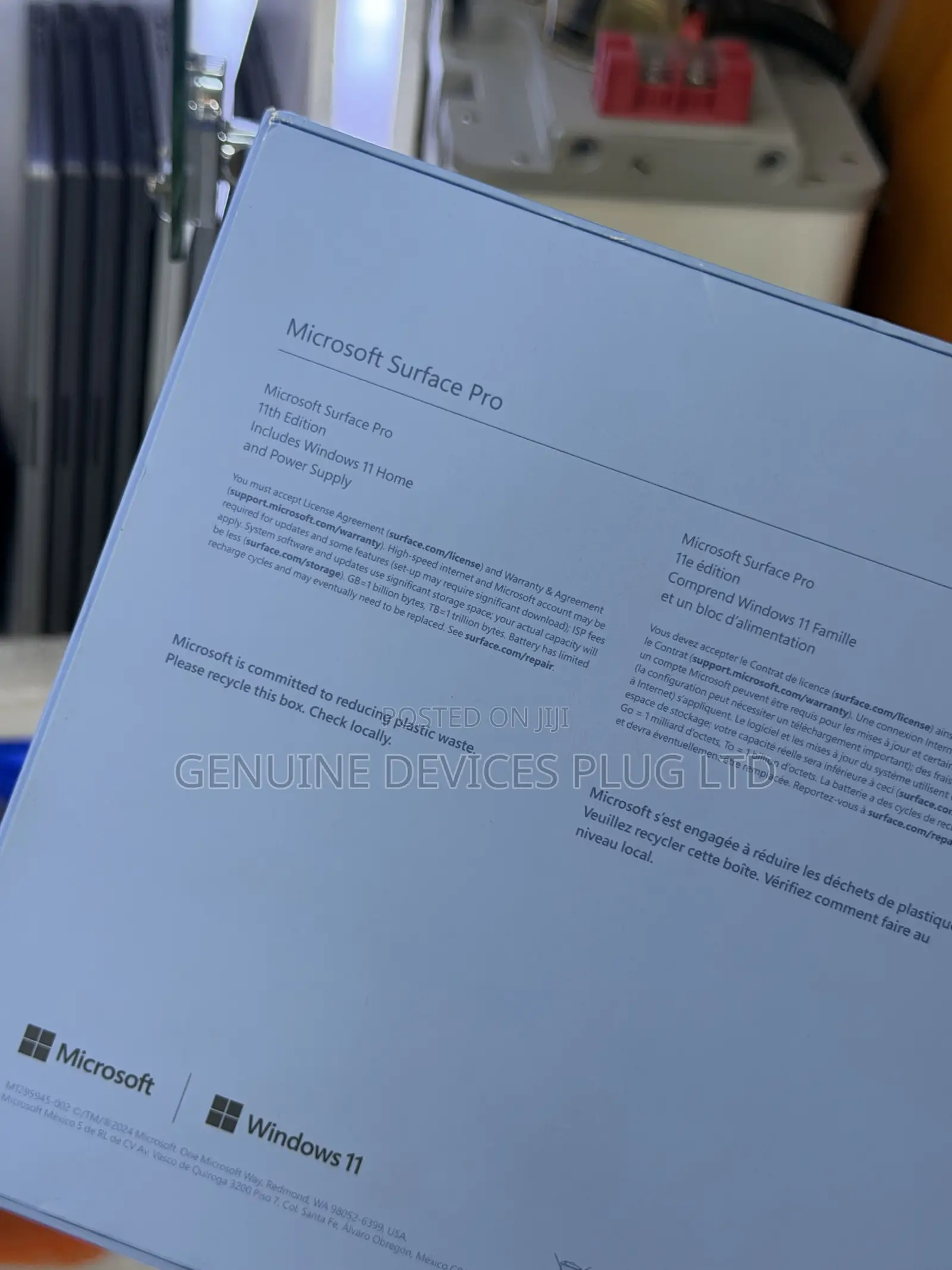 New Microsoft Surface Pro 11th Edition, a Copilot+ PC 16GB SSD 512GB