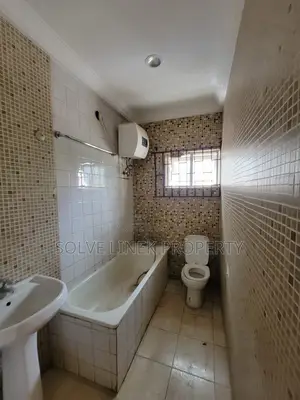 4bdrm Duplex in Garki 1 for rent