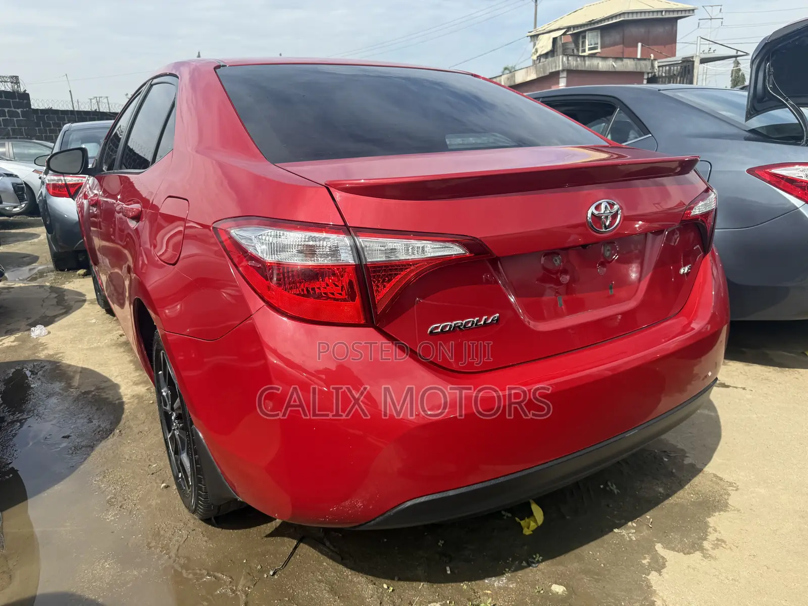 Toyota Corolla 2016 Red