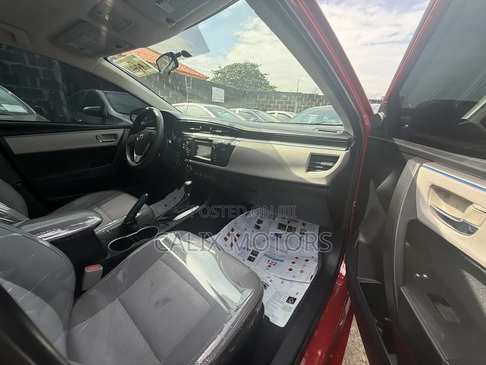 Toyota Corolla 2016 Red