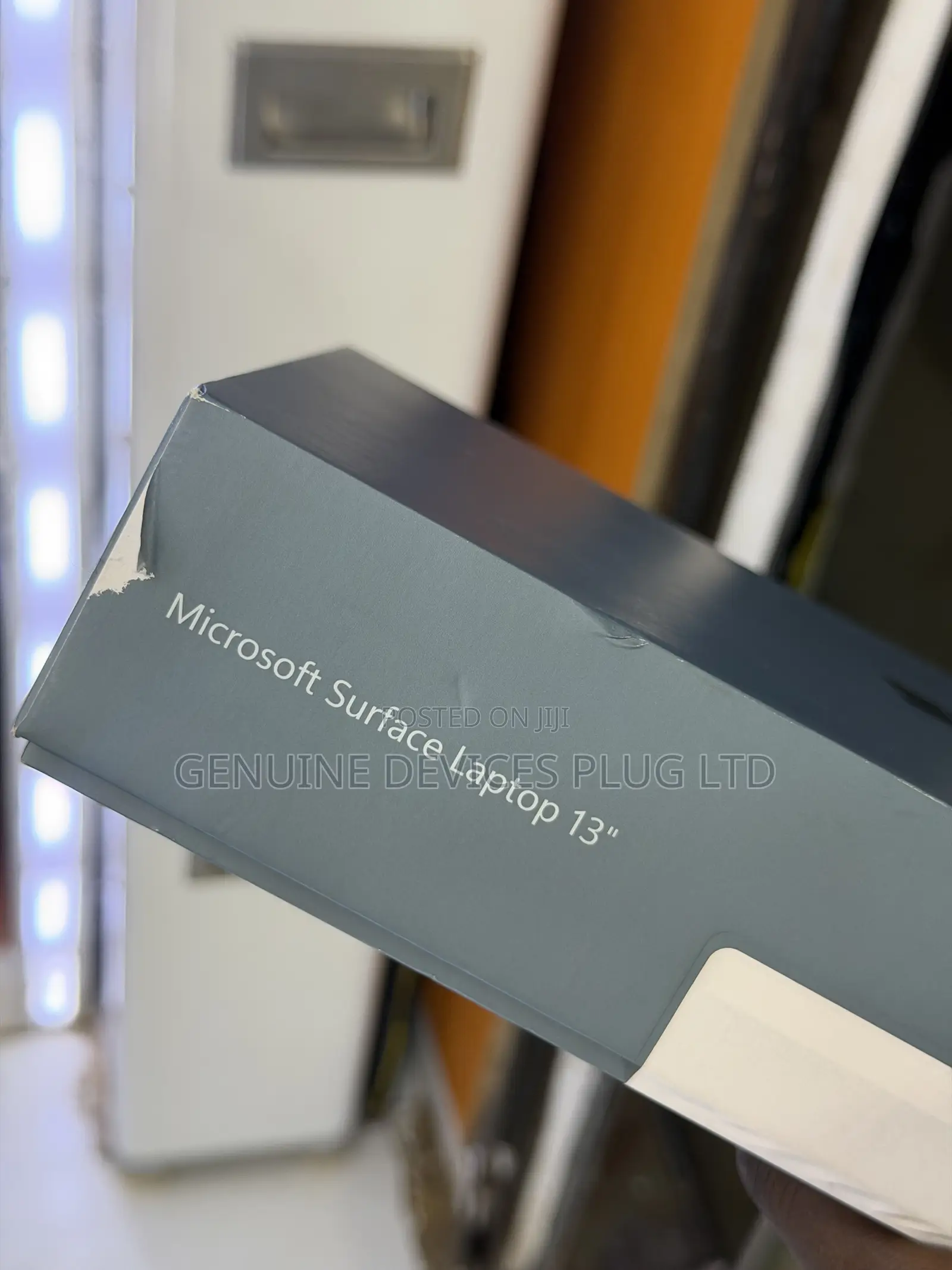New Microsoft Surface Pro 11th Edition, a Copilot+ PC 16GB SSD 512GB
