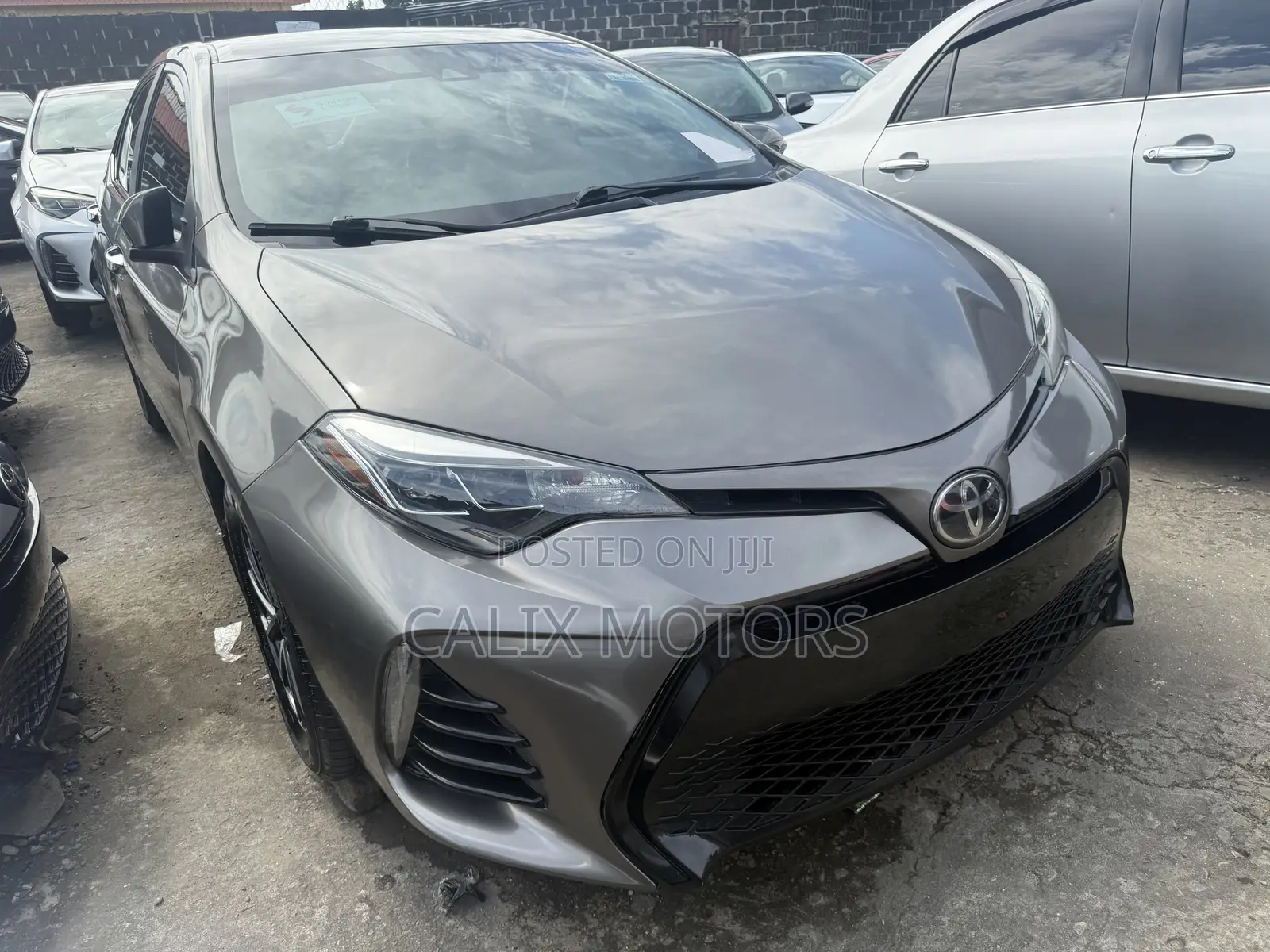 Toyota Corolla 2018 Gray
