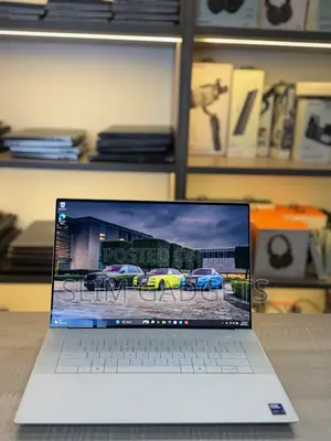 Laptop Dell 16 Premium 32GB Intel Core Ultra 7 SSD 1T
