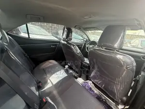 Toyota Corolla 2018 Black