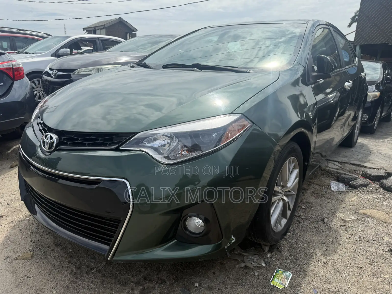 Toyota Corolla 2015 Green