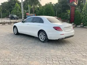 Mercedes-Benz E-Class 2017 White