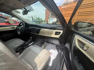 Toyota Corolla 2015 Gray