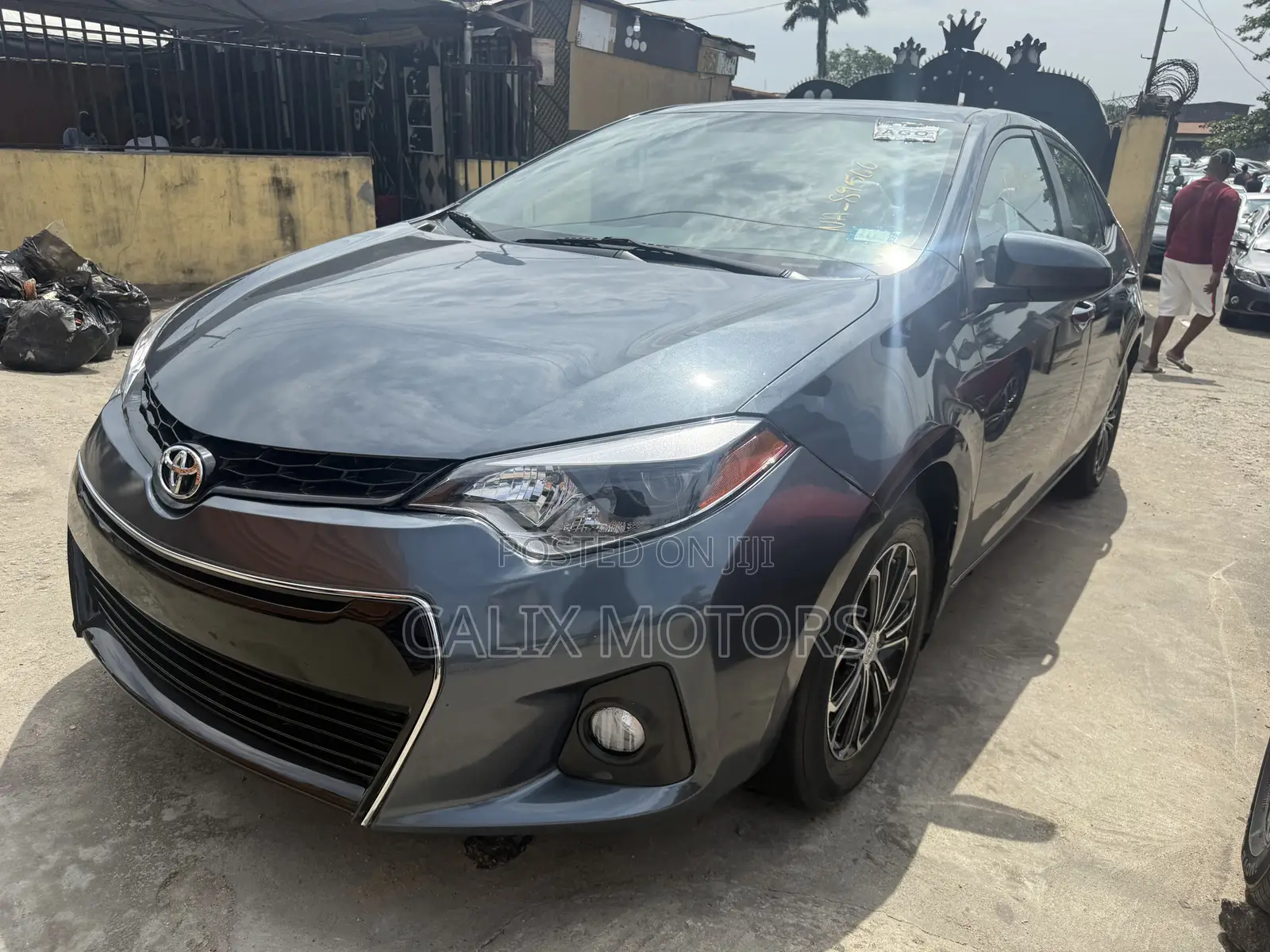 Toyota Corolla 2015 Gray