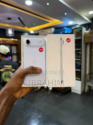 New Apple iPhone Air 256 GB