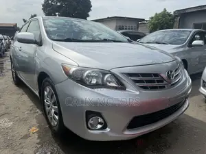 Toyota Corolla 2013 Silver