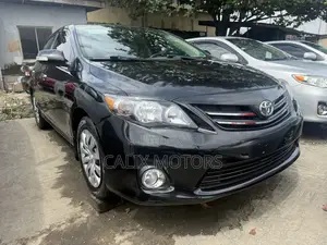 Toyota Corolla 2013 Black