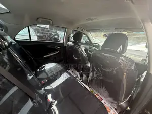 Toyota Corolla 2013 Black