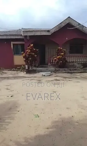 7bdrm Block of Flats in Iba / Ojo for sale