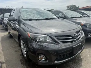 Toyota Corolla 2013 Gray