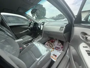 Toyota Corolla 2013 Silver