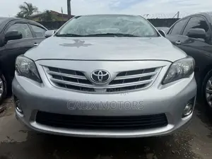 Toyota Corolla 2013 Silver