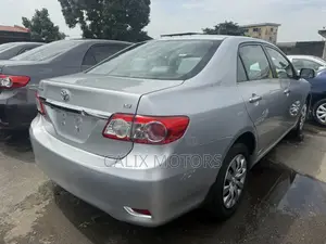 Toyota Corolla 2013 Silver