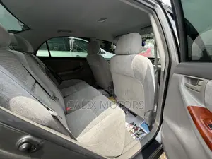 Toyota Corolla 2006 Gray