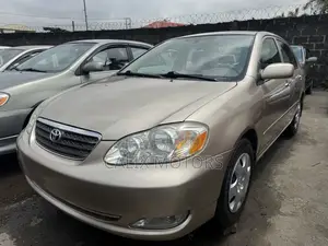 Toyota Corolla 2006 Gold