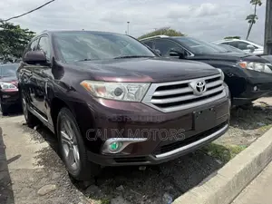 Toyota Highlander 2013 Burgundy