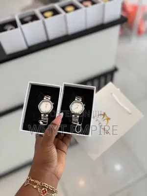 Maturi Female Watch
