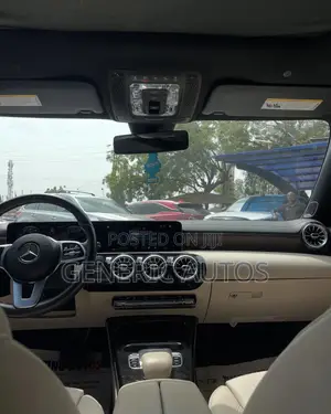 Mercedes-Benz CLA-Class CLA 250 Sedan 2020 Silver