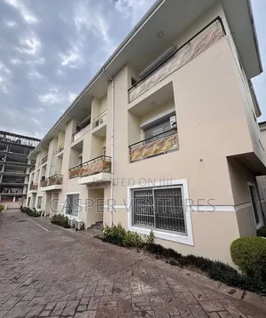 5bdrm Duplex in Banana Island for rent