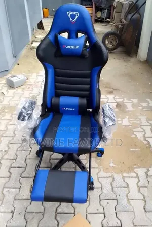 Furgle Gaming Chair With Footrest