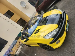 Peugeot 206 CC 2004 Yellow