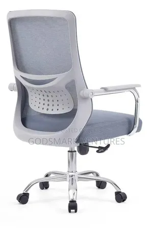 Swivel Mesh Chair